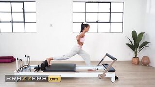 BRAZZERS - Hot Ryan Reid Gets Her Constricted Snatch Stretched In A Hardcore Fitness Session With Victor Ray’s Aid