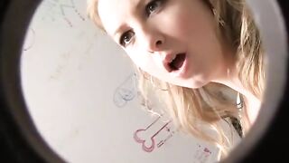 Sunny Lane is profressional blowjob expert 
