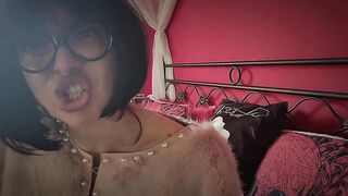 insults to the mother of my favourite wanker - immodest talker very hoy