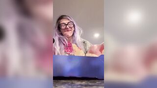 67 Giantess Eating & Burping