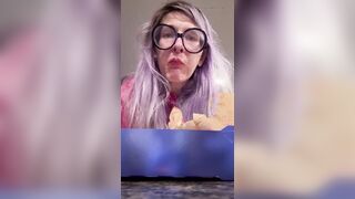 67 Giantess Eating & Burping
