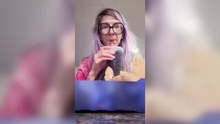 67 Giantess Eating & Burping