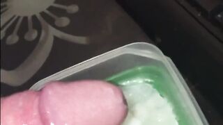 Chocolate pudding with 10 loads cum sauce