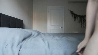 Breasty mother i'd like to fuck finger bangs herself senseless