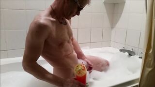 Bubble Washroom Time!!