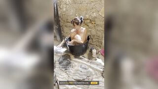 Roemie's Bare Outdoor Baths
