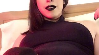 I tease u with my hard wang