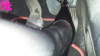 Hot Speedy Driving in Patent Ebony Pumps and Seamed Ebony Hose