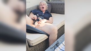 I Play with My Cat on My Terrace and Suck a Wang Until I Receive His Goo