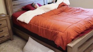 Stepson Visits His Stepmom's Bedroom and Screws Her Preggo Cunt