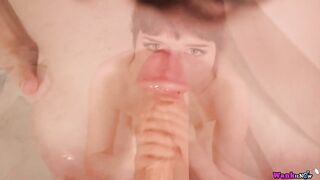 Super Concupiscent Demi Gives Her Lover Sloppy Oral pleasure Previous to Washroom
