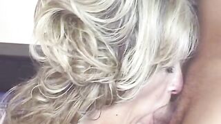 Curvy French mother I'd like to fuck Showing Her Screwing Skills