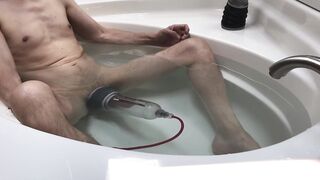 Shooting cum after using a Bathmate X40 and Xtreme X50