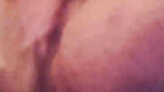 Making her cunt cum with my hands
