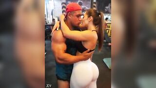 Large-bootied woman enjoying herself at the gym