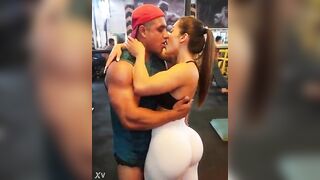 Large-bootied woman enjoying herself at the gym
