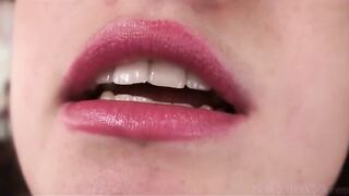 LIPSTICKED LIPS ARE GREAT AROUND YOUR KNOB