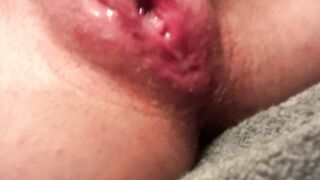 Pulsating Juicy Teen Cunt Pump Play