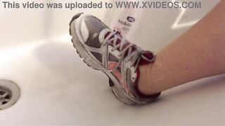 URBAN TRANSGRESSION: Nicoletta Cleans Her Dirtiest Sneakers in the Underground Bath