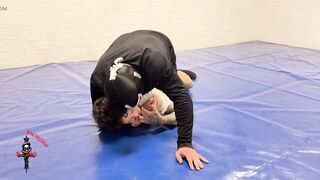 Kourtneyinked Wrestles Pathetic Stud
