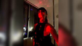 Lustful Dancer