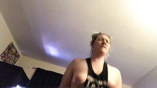Teen bangs hard knob and screams