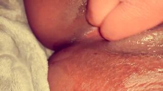 Black Teen playing with her bulky soaked snatch