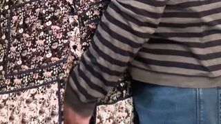 I Made a Stranger Rub My Cunt on the Subway
