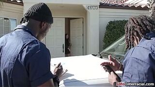 Breasty mother i'd like to fuck Jennifer White takes out her large bazookas as a final resort to not have her car repod.The cougar deepthroats 2 bbcs and is double permeated