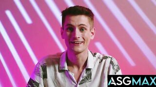 DISRUPTIVE FILMS - How Lengthy Can Twink Resist Ramrod on Homosexual Reality Show?