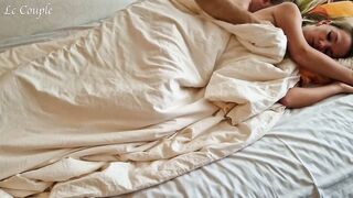 Spouse wakes up his wife in the morning and begins to screw her warm and slippery twat - SPUNK FOUNTAIN
