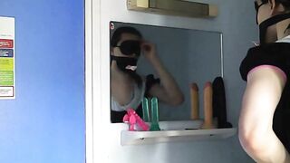 Preparing for a party (please don't take the timelabel in account, recent web camera)