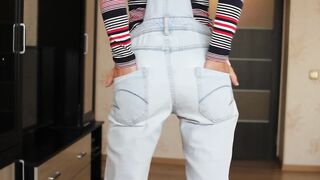 Beauty pees jeans