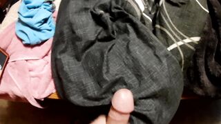 I asked spouse to send me a cum movie scene whilst I worked.