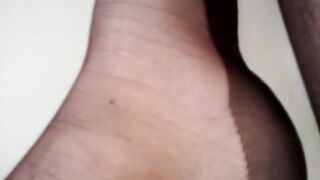 Nahtnylons und Pumps