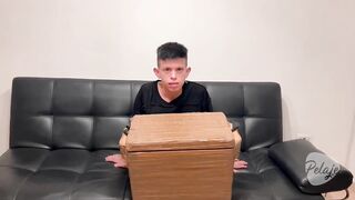 Empanadas Salesboy From Cabecera Bucaramanga in His 1st Porn Casting (part 1)
