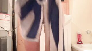 Moist Mess Cunt in Shower Time