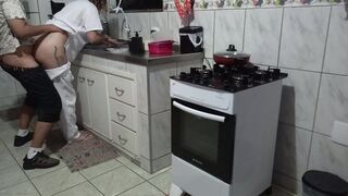 Maid had her booty used during the time that washing dishes.