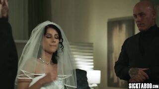 Large booty Penelope Reed drank large knob and got screwed by her husbands pervy stepdad