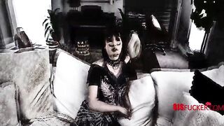 Emo Cutie Hexed Her Stepbro By Mistake