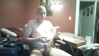 piggy eating, burping stomach play
