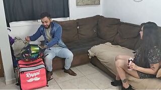 No cash for the delivery man, we resolve to bang him instead. My girlfriend squirts so hard whilst this guy's playing with us