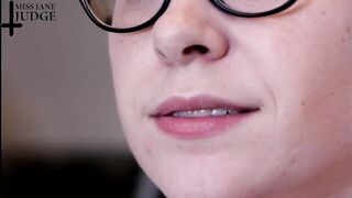 Petite Chap in a Pringles Can Vore Giantess