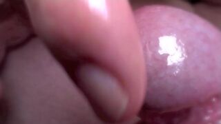 erotische Eichelmassage mit Fingerspitzen