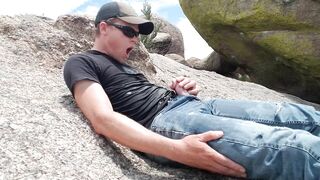 High desert hike pissing and cumming in public in 1080p
