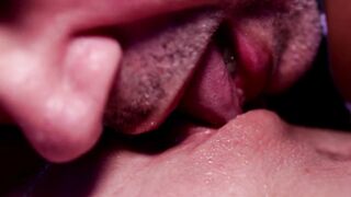 Vagina Eat Climax This babe Cums Over & Over with Loud Groans - MolliPoP