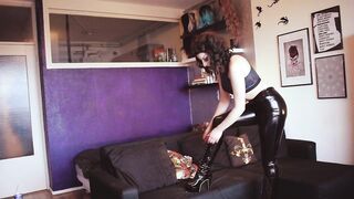 Fetish Model Positions in Leather & Latex