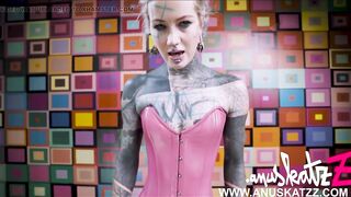 Solo Hotty Anal Masturbation Session with Metallic Toy