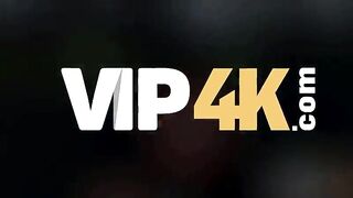 VIP4K. The Hunter pick up a RedHead gal