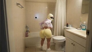 Tiny Large Butt Beauty Spied on in the Bath